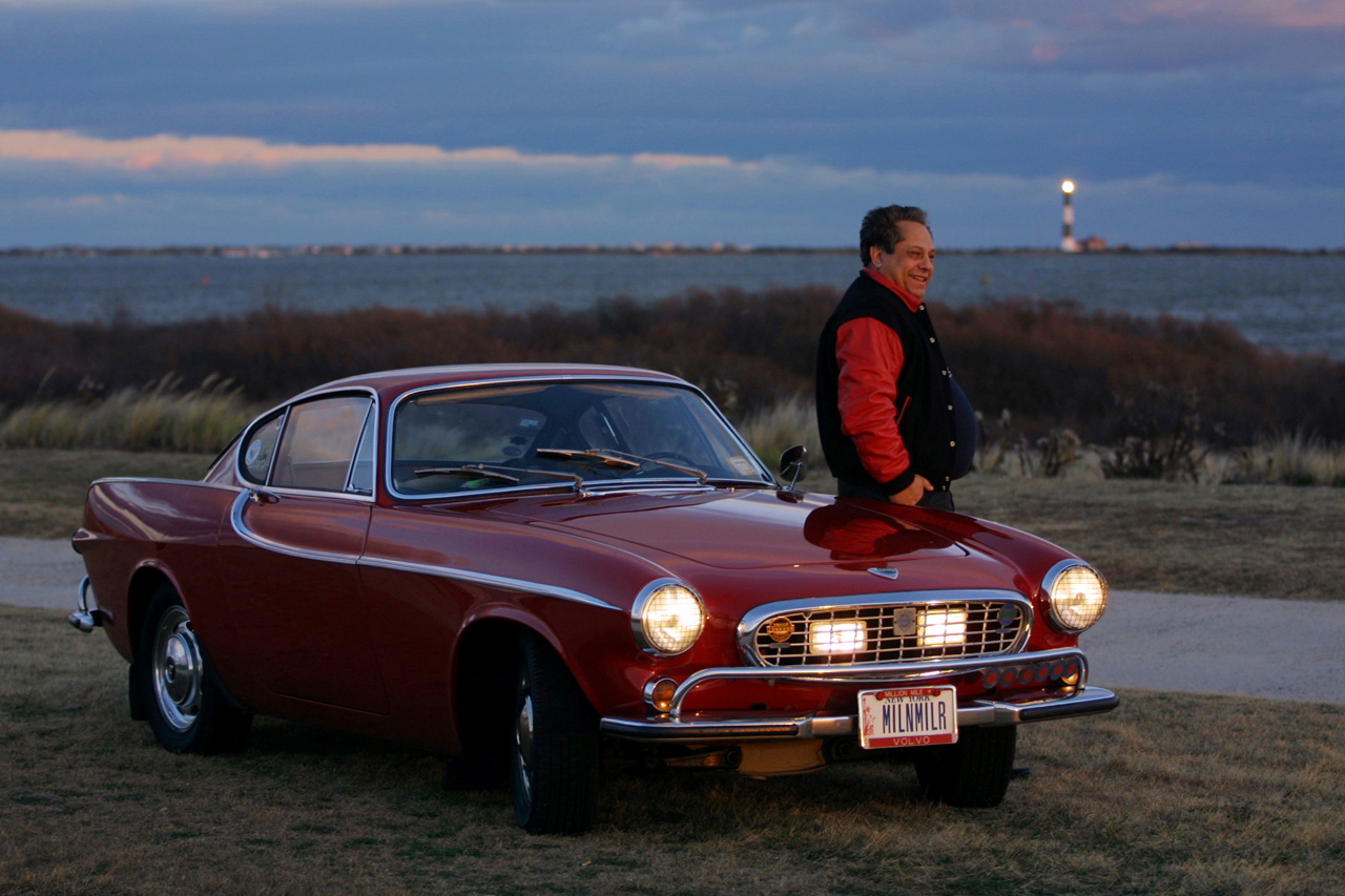 Volvo P1800S