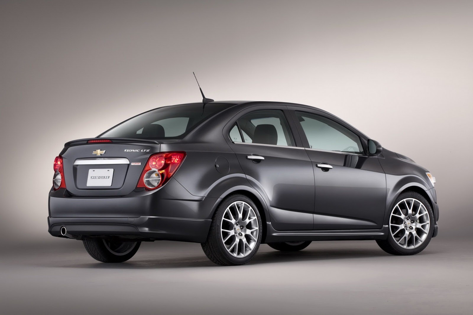 Chevrolet Sonic Dusk