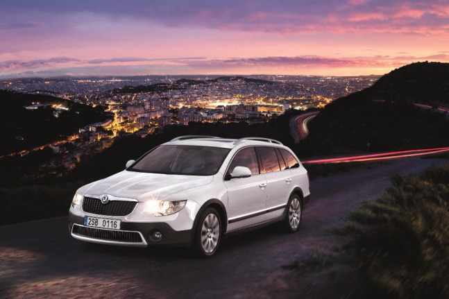 Skoda Superb Outdoor