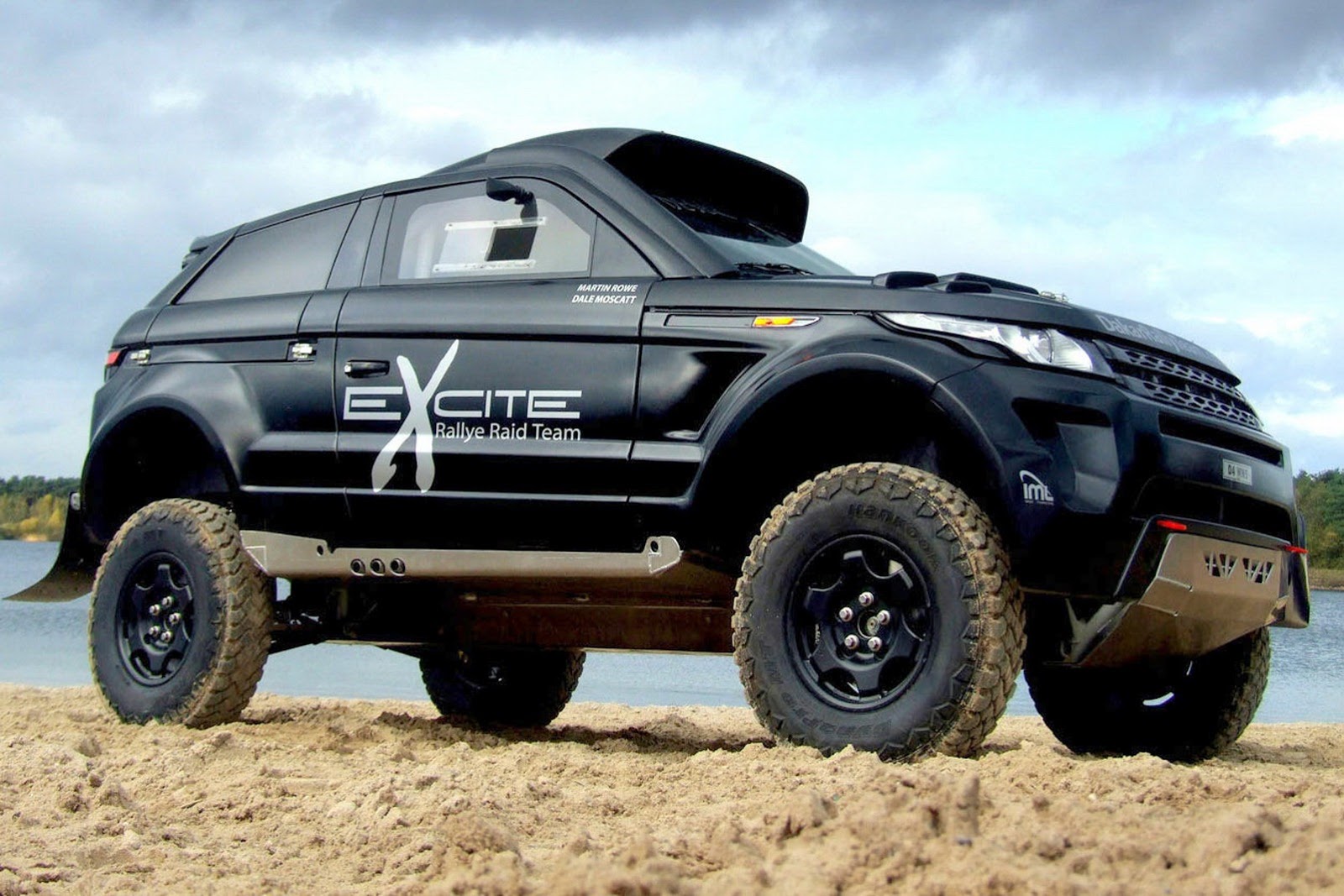 Excite Rallye Raid Team Range Rover Evoque