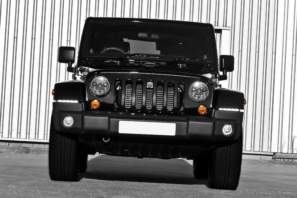 Jeep Wrangler Sahara 3.6 by Kahn Design