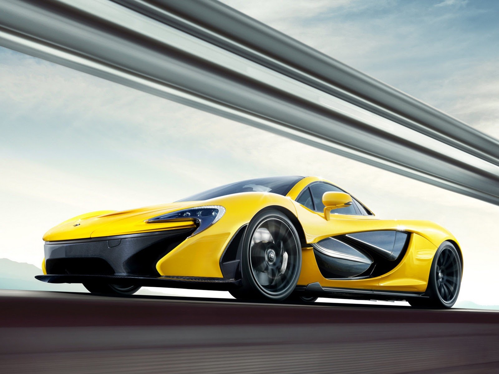 2014 McLaren P1