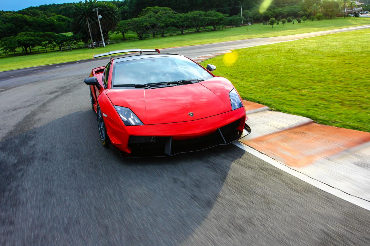 Lamborghini Gallardo STS-700 by RENM Performance