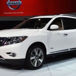 Nissan Pathfinder Hybrid