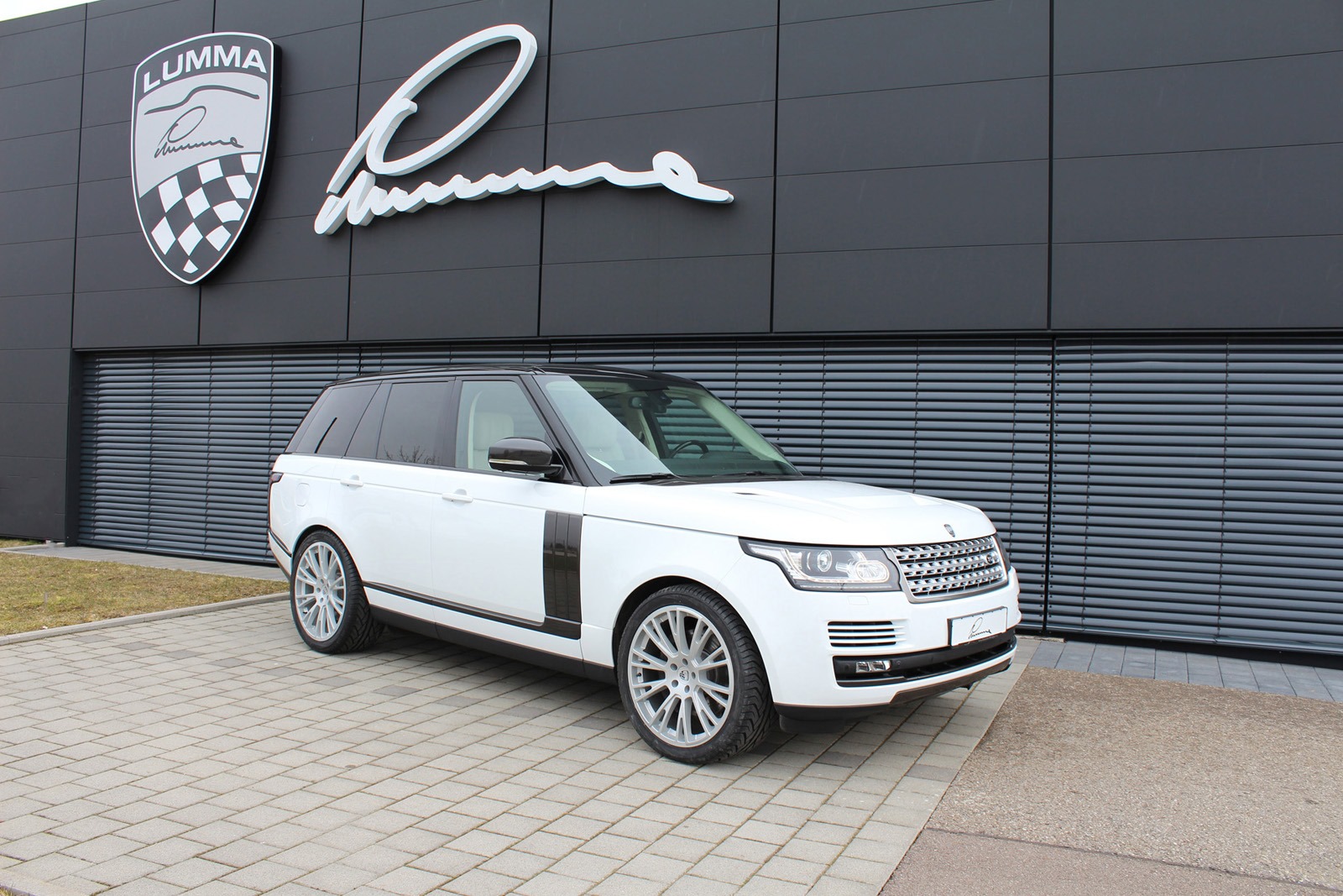 2013 Range Rover by Lumma Design