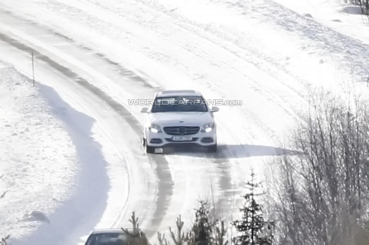 2014 Mercedes C-Class spied