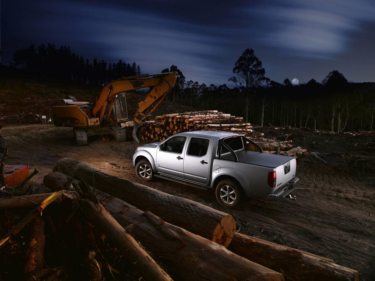 Nissan Navara ST-X Blackline Edition