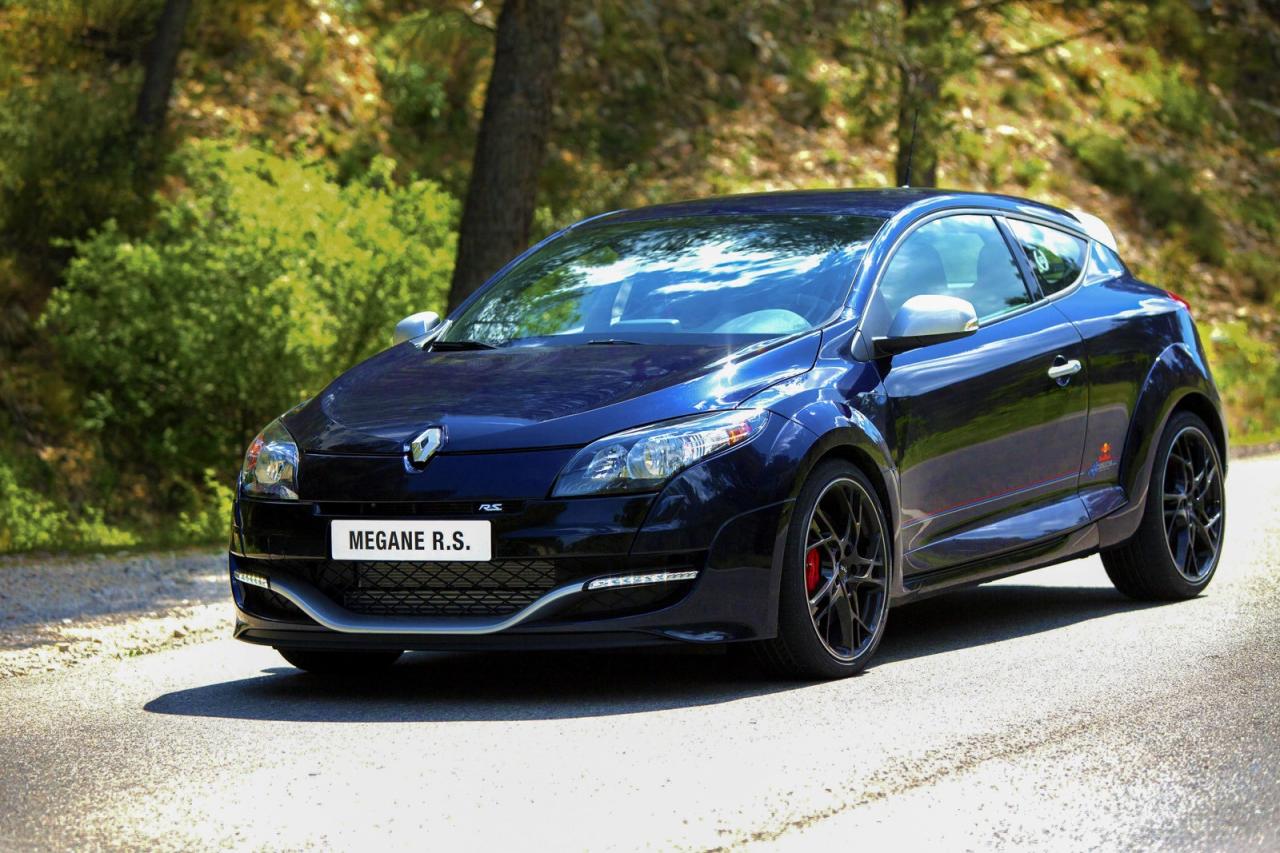 Megane Renaultsport Red Bull Racing RB8