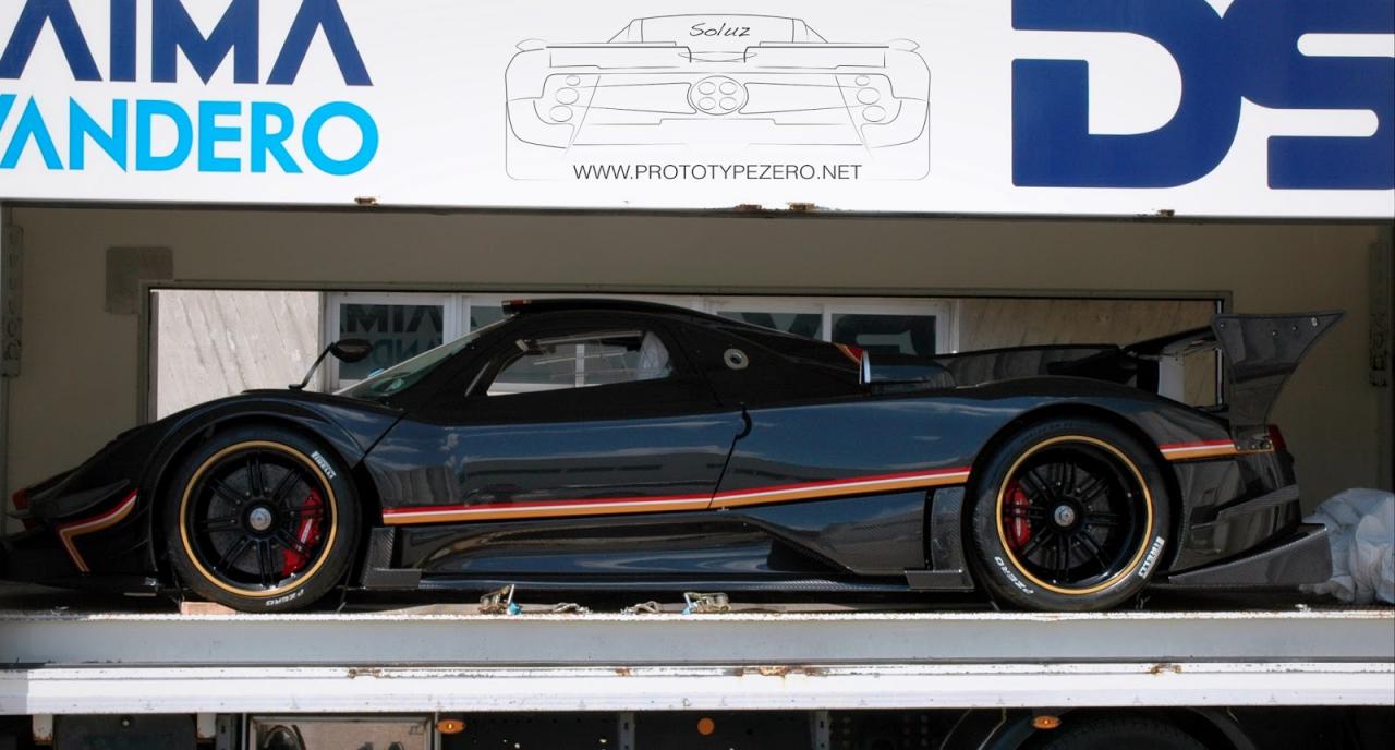 Pagani Zonda R Evolution delivery