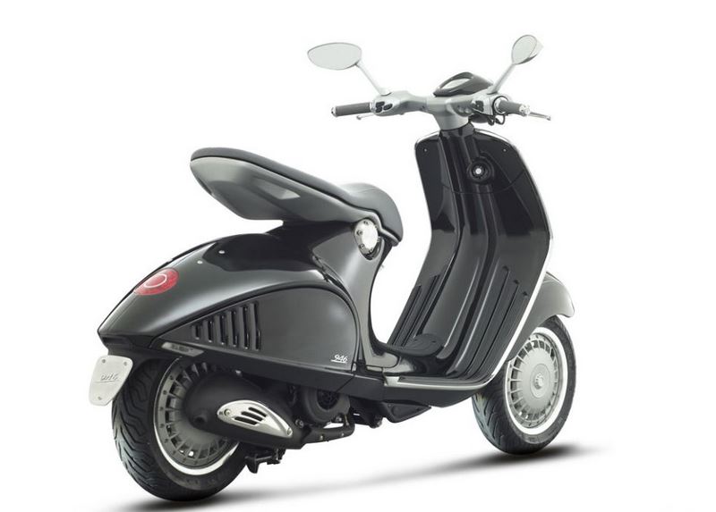Vespa 946