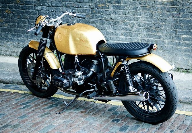 BMW R80/7 with gold leaf