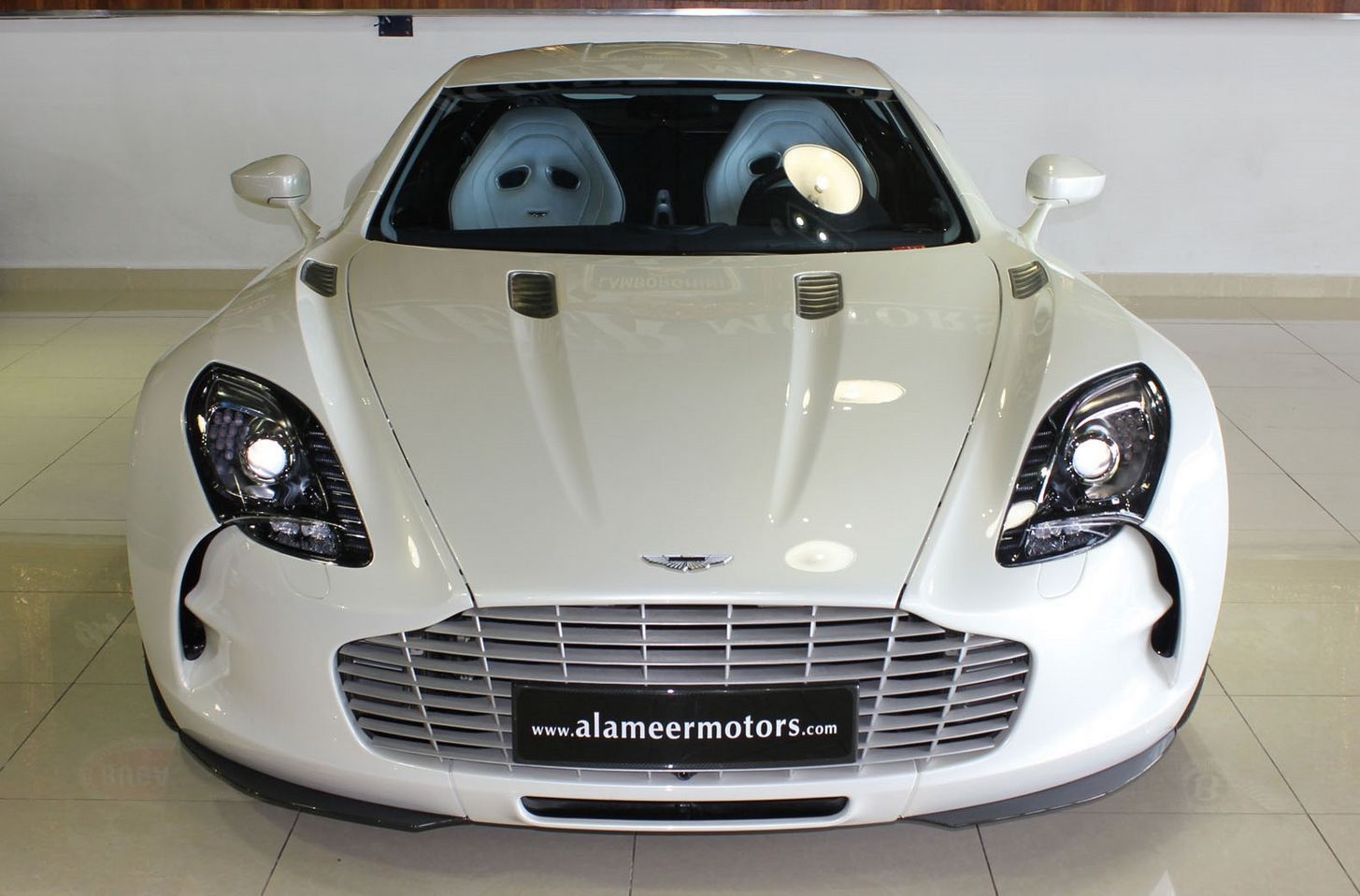 Aston Martin One-77