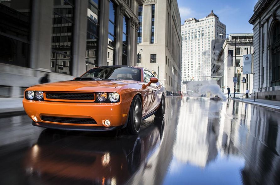 2014 Dodge Challenger R/T Shaker