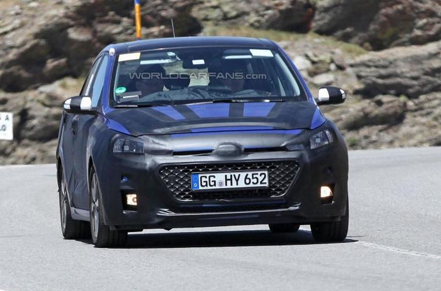 2014 Hyundai i20 spy photo