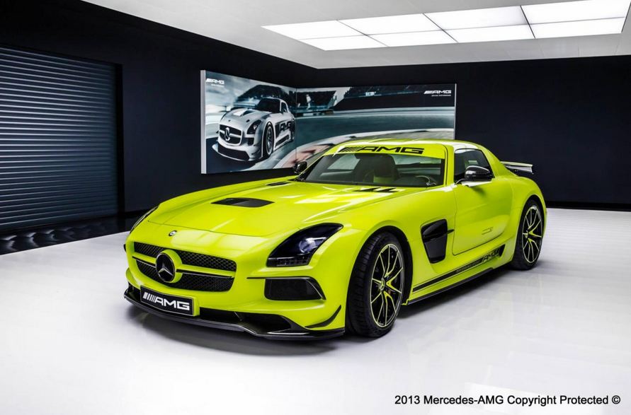 Mercedes SLS AMG Black Series by AMG Performance Studio