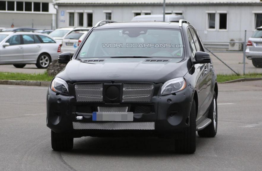 2015 Mercedes M-Class spied