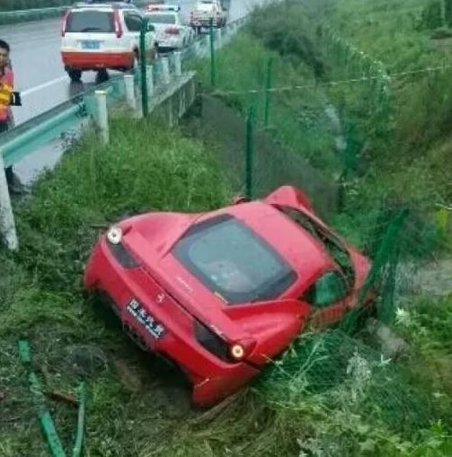 Ferrari 458 Italia Flies off Highway