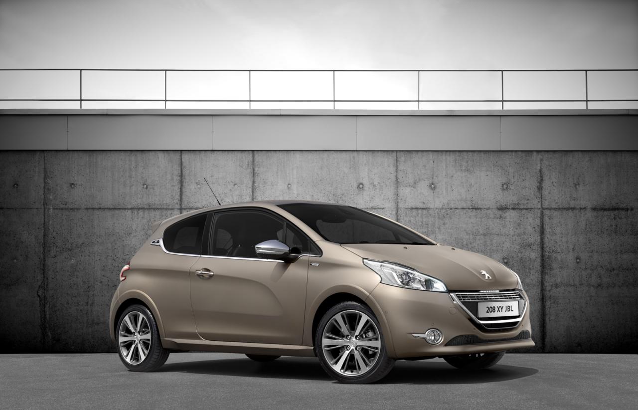 Peugeot 208 XY JBL edition