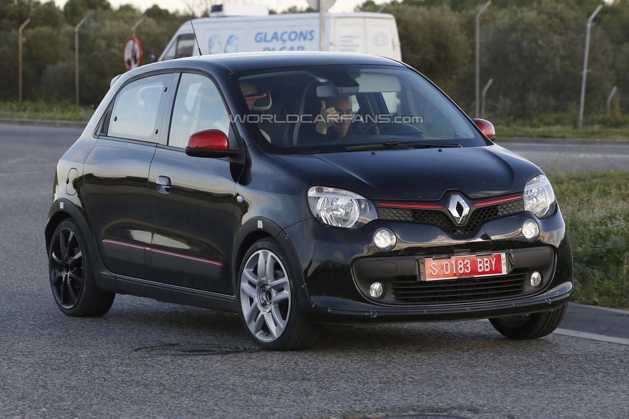 Renault Twingo GT spied