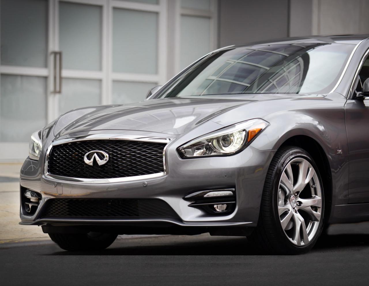 2015 Infiniti Q70 facelift