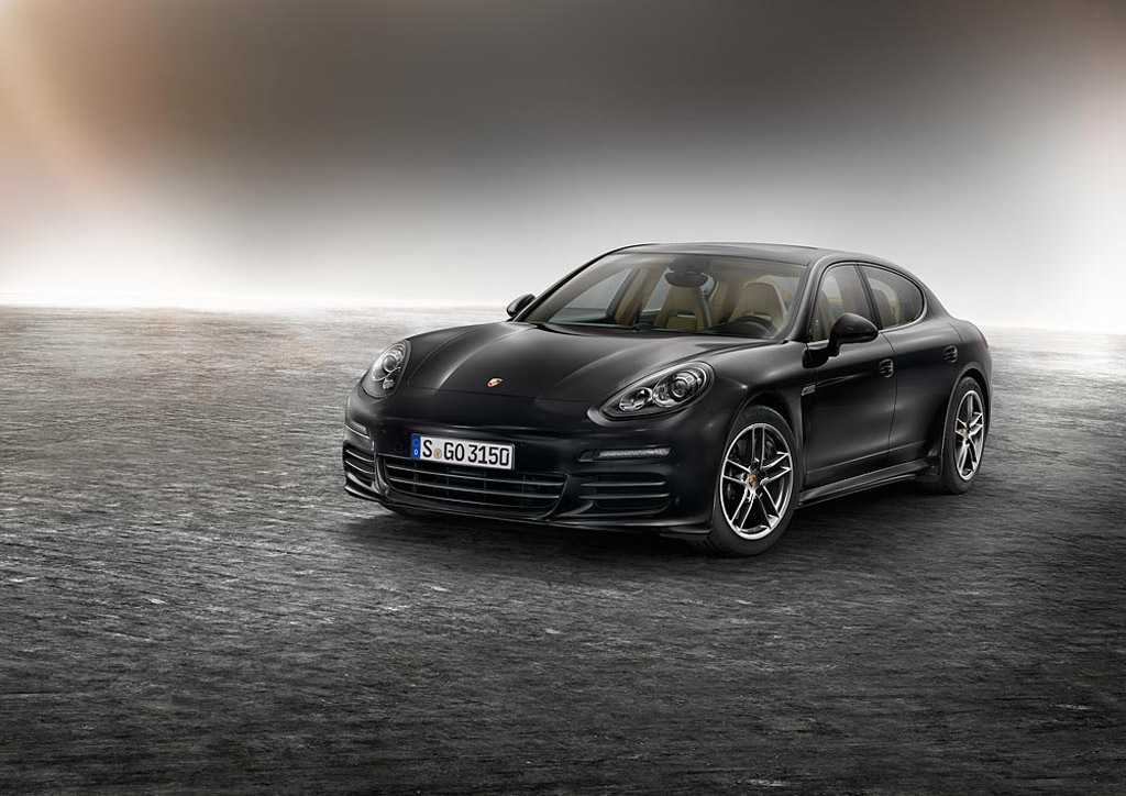 2016 Porsche Panamera Edition