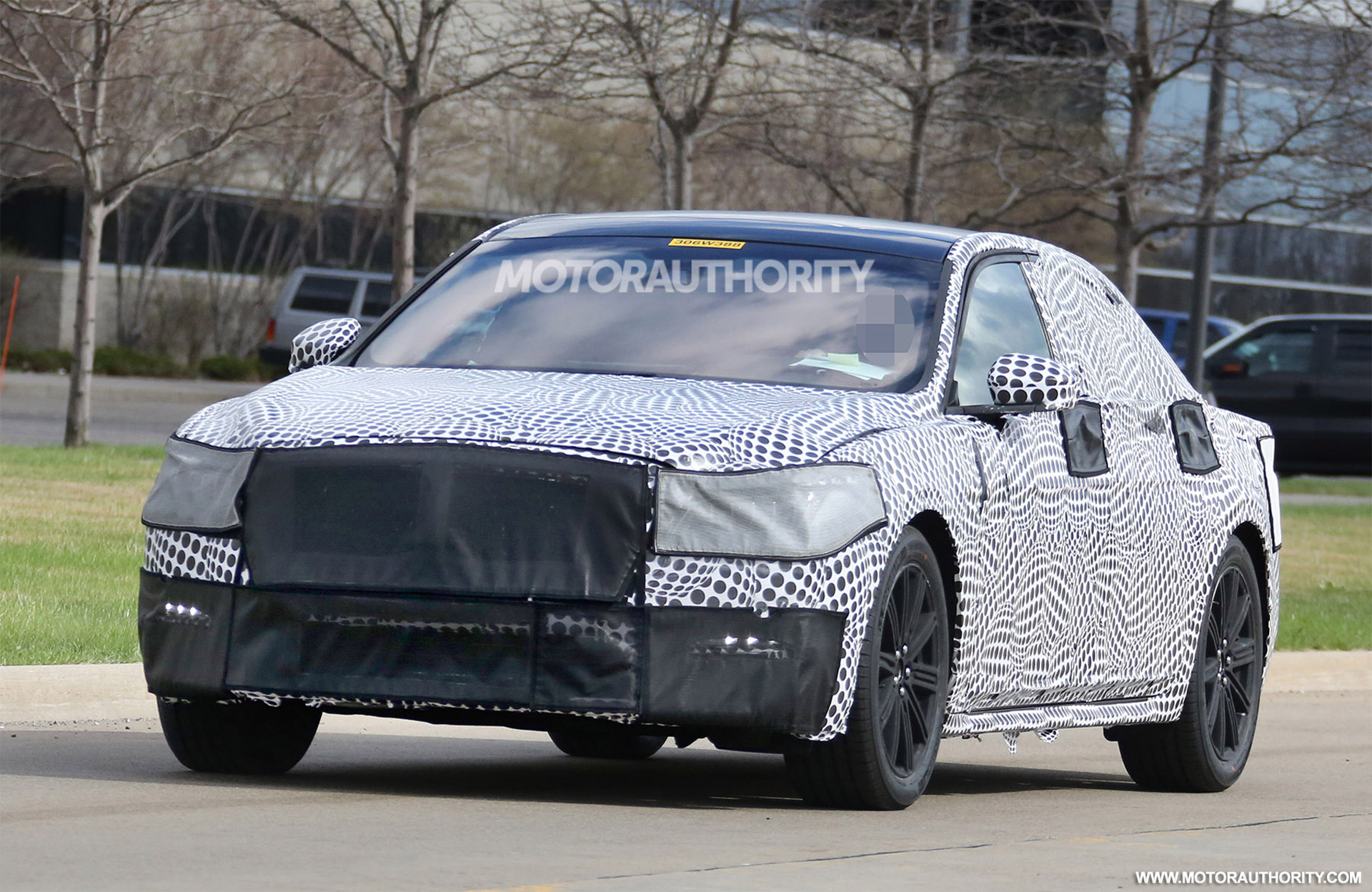 2016 Lincoln Continental Spy Photo