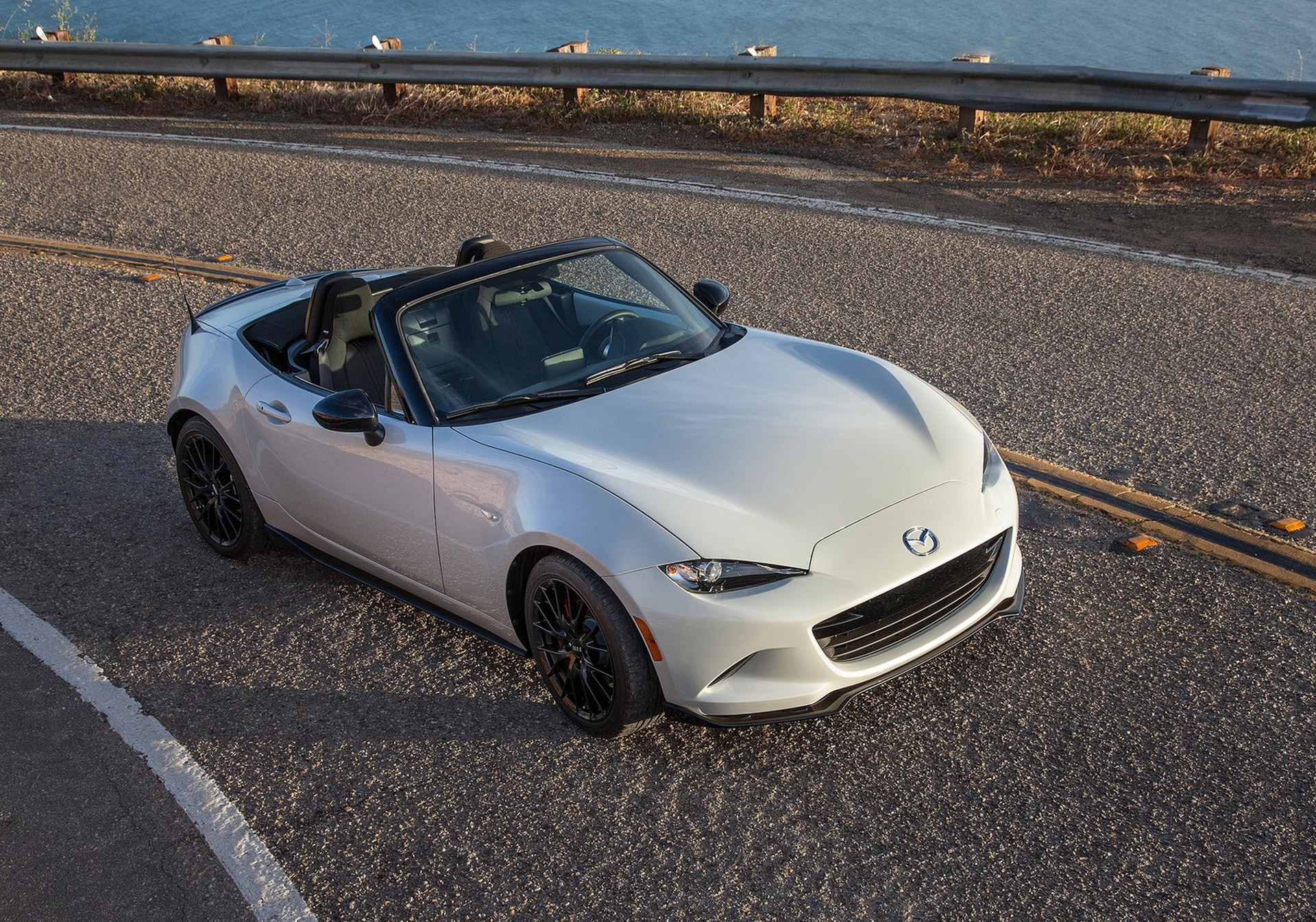 2016 Mazda MX-5 Miata Club