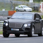 2017 Bentley Bentayga Spy Shot