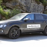 2017 Bentley Bentayga Spy Shot