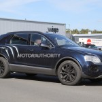 2017 Bentley Bentayga Spy Shot