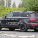 2017 Bentley Bentayga Spy Shot