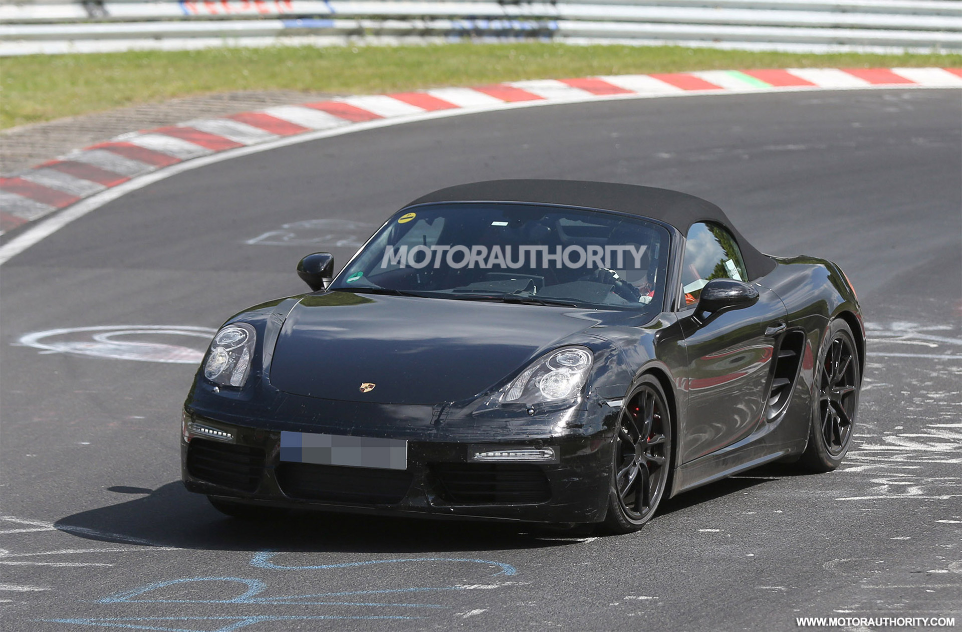 2017 Porsche Boxster Spy Shot