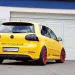 Volkswagen Golf 5 R32 by RFK Tuning