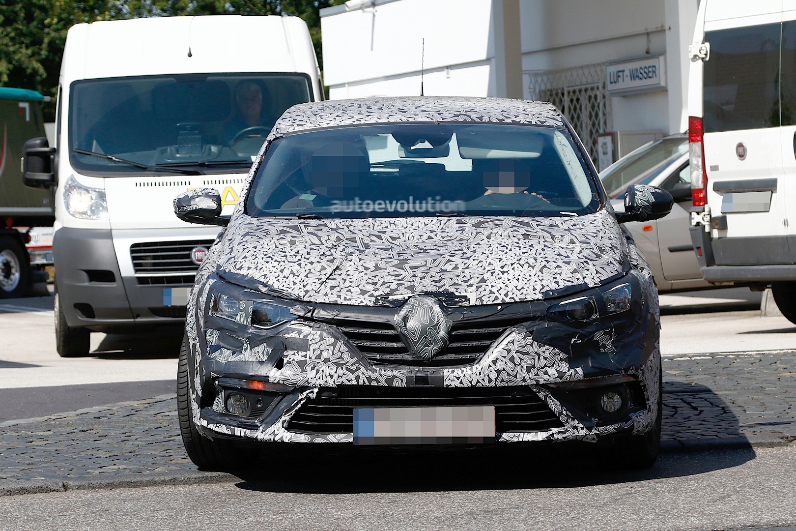 2016 Renault Megane Spy Shots