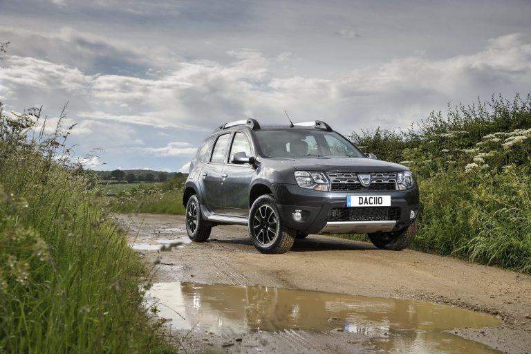 2017 Dacia Duster 7Seater Announced Next Year AUTOMOTORBLOG