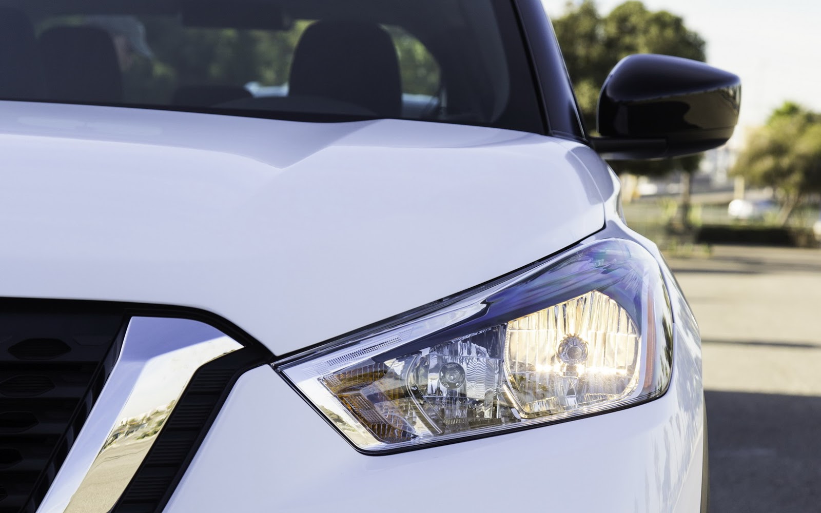 2018 Nissan Kicks Uncovered at LA Auto Show