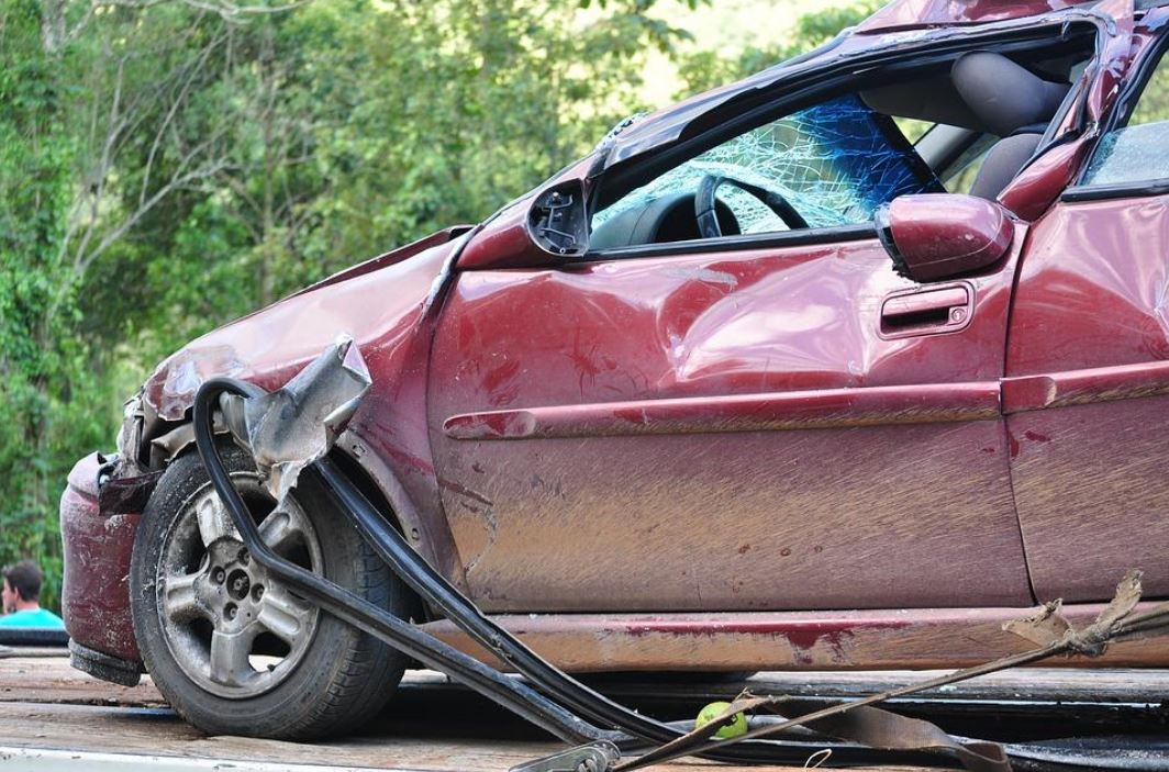 Tips in Dealing with Car Accidents