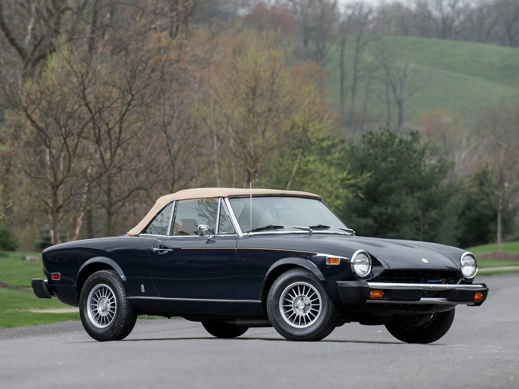 1979 82 Fiat 124 Spider 14