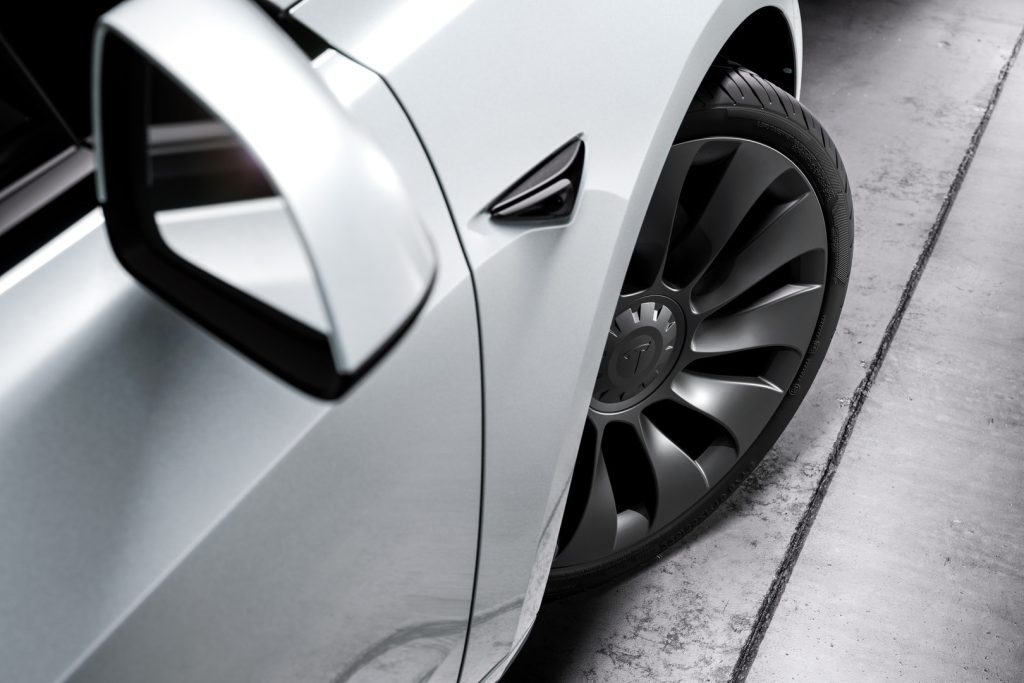 2022 Tesla Model 3 Wheels