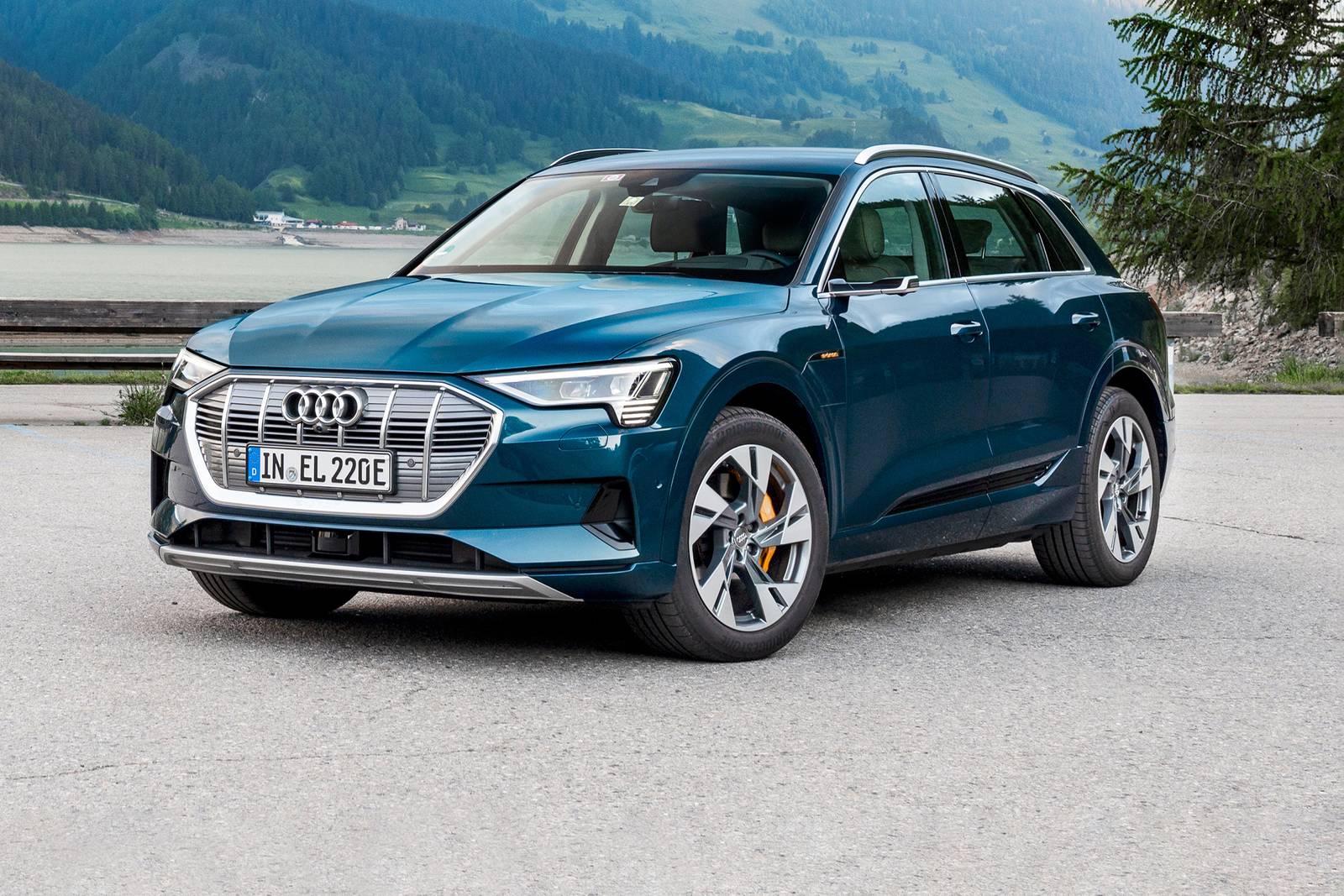 Best Electric Cars for Women in 2022 Audi e Tron