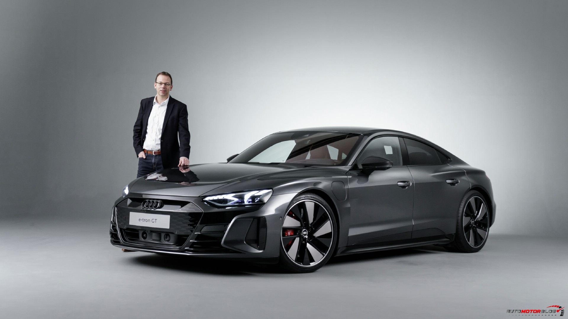 2023 Audi e tron GT 35