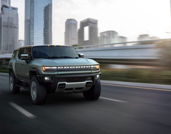 The GMC HUMMER EV SUV completes the HUMMER EV family and features a 126.7 inch wheelbase for tight proportions and a maneuverable body, providing remarkable on and off road capability.
