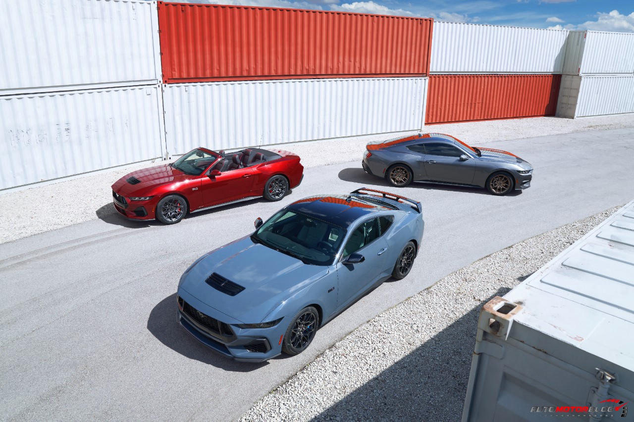 2024 Ford Mustang Family 1