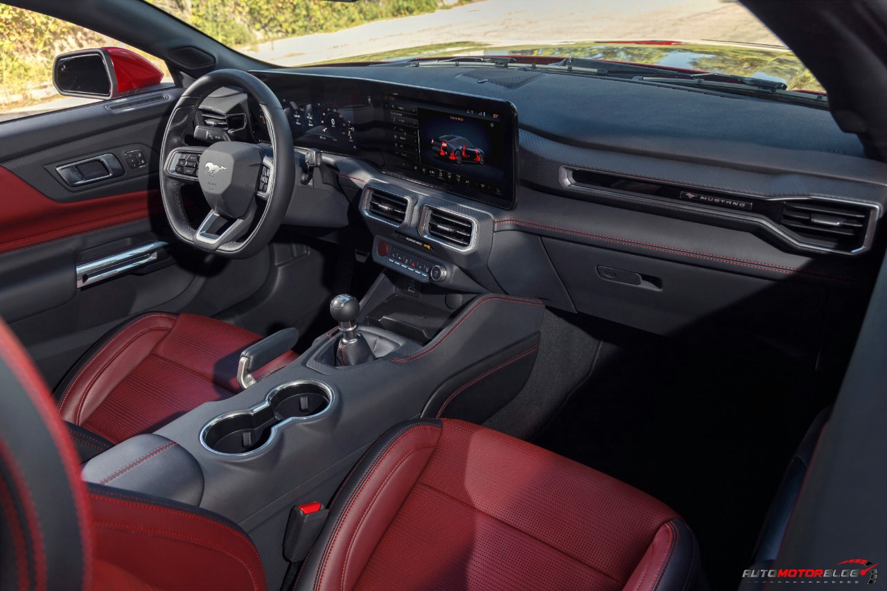 2024 Ford Mustang Interior 6