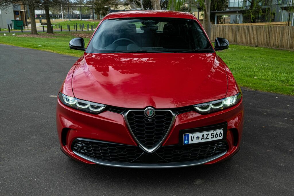 2023 Alfa Romeo Tonale Hybrid Ti 24