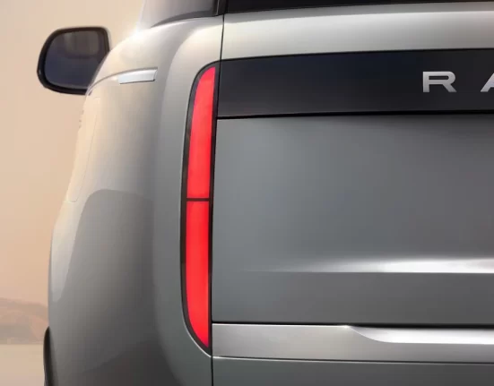 Range Rover Electric teasers 3