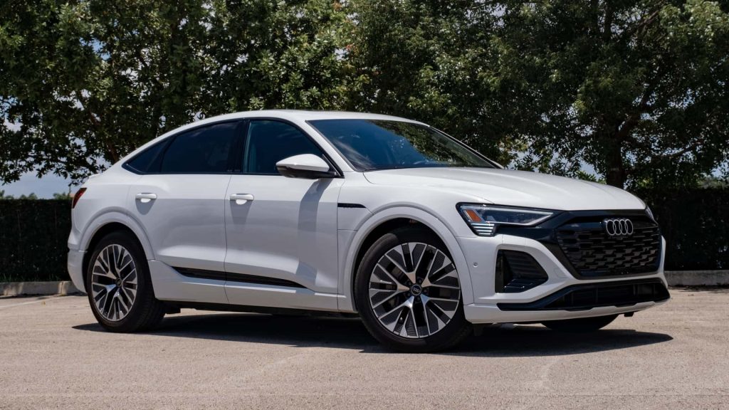 2024 Audi Q8 Sportback E Tron 1