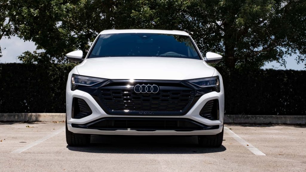 2024 Audi Q8 Sportback E Tron 17