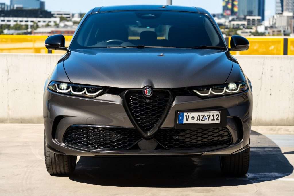 2024 Alfa Romeo Tonale Plug in Hybrid 1