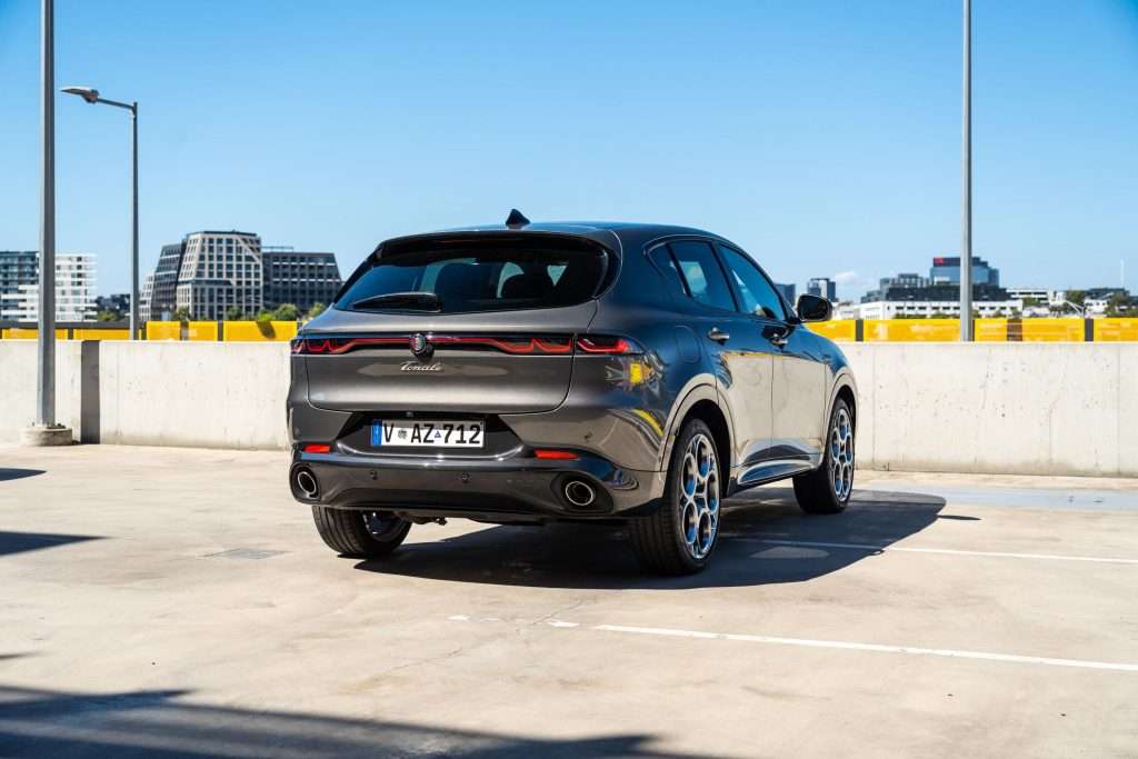 2024 Alfa Romeo Tonale Plug in Hybrid 11